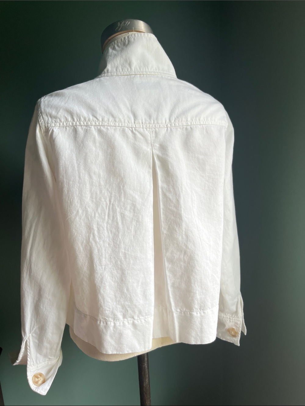 Loft of white utility Jacket - Picture 5 of 9